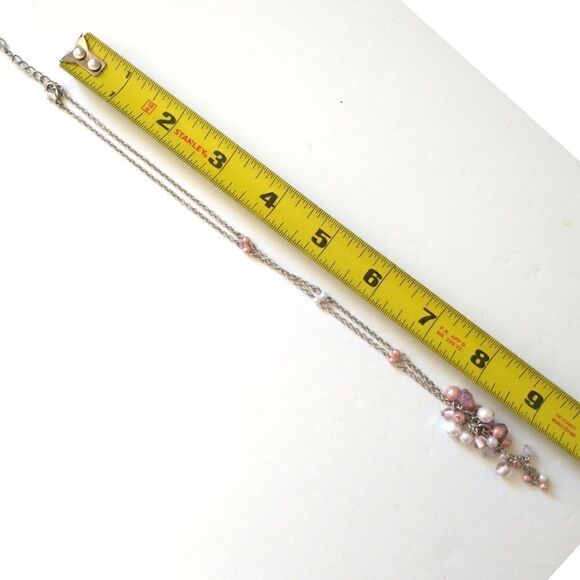 Faux Pearl Cluster Necklace Pendant Drip Dangle Pink Mauve Silver Tone Regency. - Picture 2 of 16